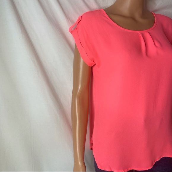 Women's Pink Blouse - Picture 6 of 8